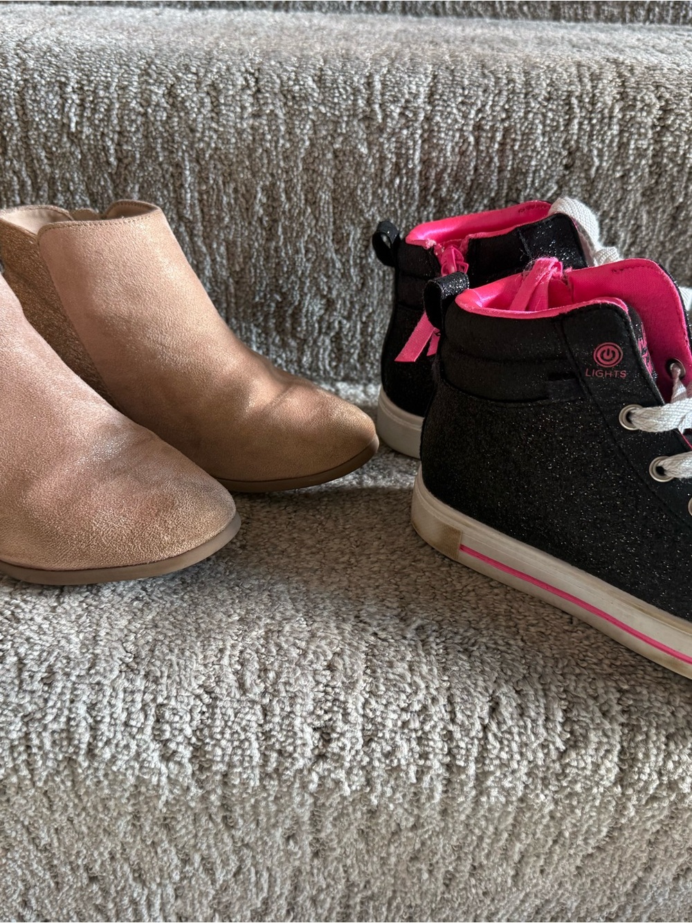 Girls sz 2 shoes - sketchers twinkle toes and Kohls